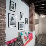 El Mirador del Falla Standard Apartment